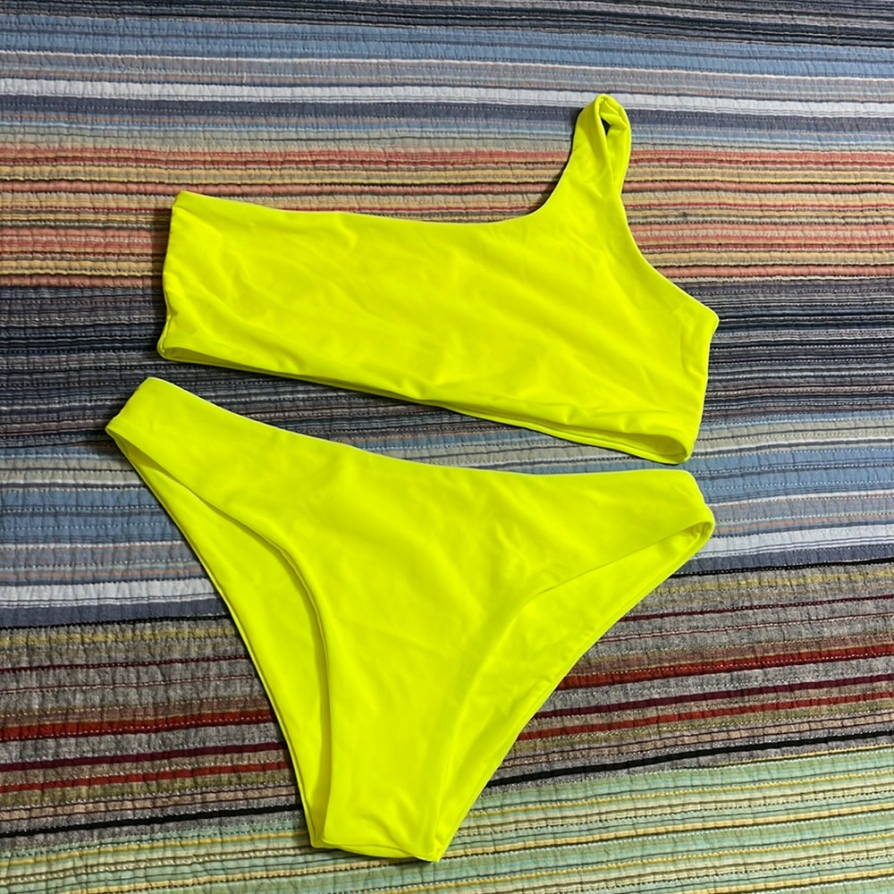 Shein neon green one shoulder cute bathing suit.